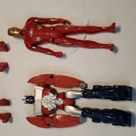 Action Figures - Picture 3 of 3